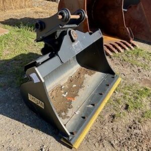 Trojan 60" Hydraulic Tilt Smooth Bucket for CAT 311/312/314