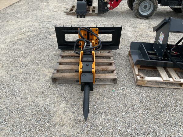 GIYI Skid Steer Rock Hammer - Image 2