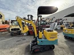 DM100 1-Ton Mini Excavator