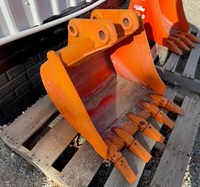 Kubota Backhoe Bucket Model BT 3003 24'' Orange