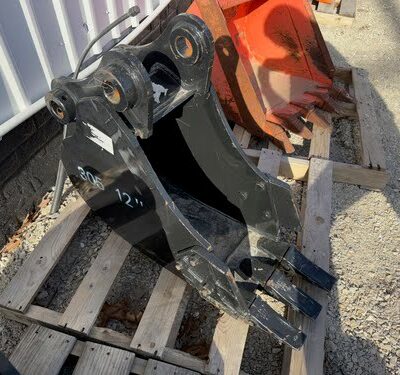 Excavator Tooth Bucket fits CAT 305 306