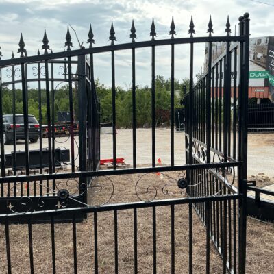 14' Bi Parting Driveway Gates with Decorative Flower Scene