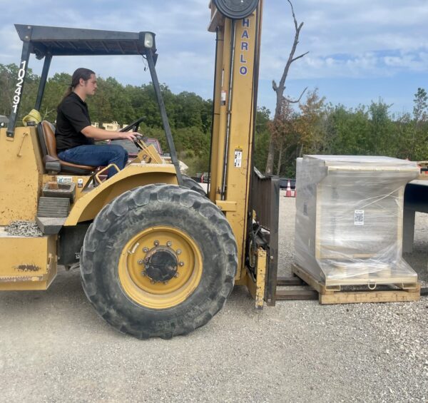 Load out assistance at Cliffhouse Buildings. We have staff and equipment for loading customer purchases.