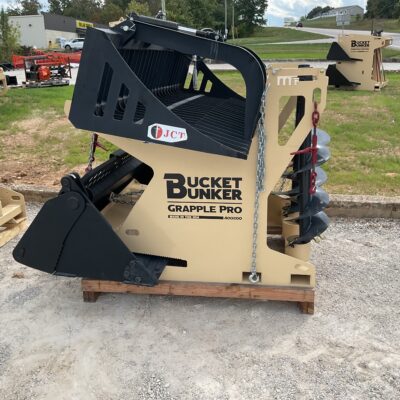 Bucket Bunker Grapple PRO w/3 Rock Bit Pockets